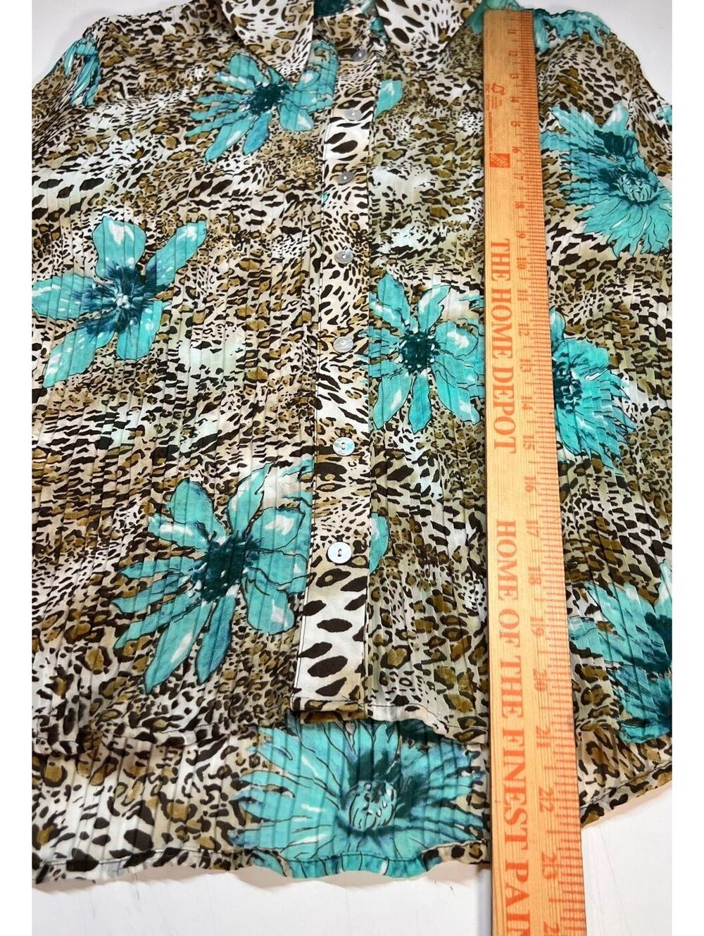 Vintage Violet & Claire Leopard Floral Button Down Y2K Mob Wife Indie Sleaze Med - Picture 6 of 7
